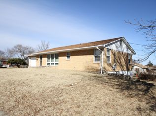 1708 Bear Creek Dr, Columbia, MO 65202
