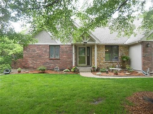 1st image of 2608 NW Fawn Dr