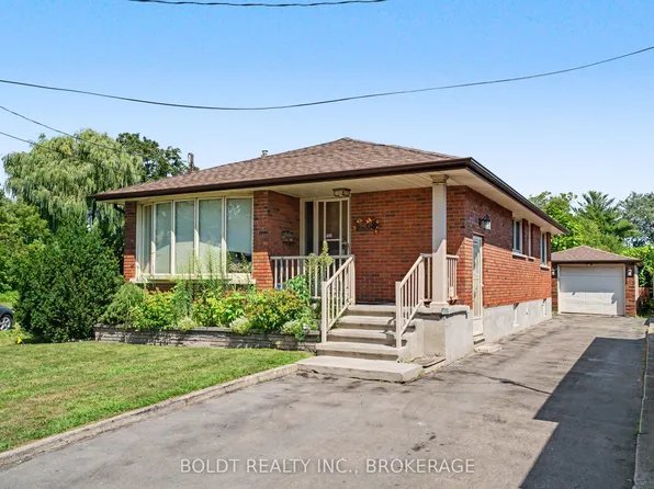 5568 Drummond Rd, Niagara Falls, ON L2G 4L3