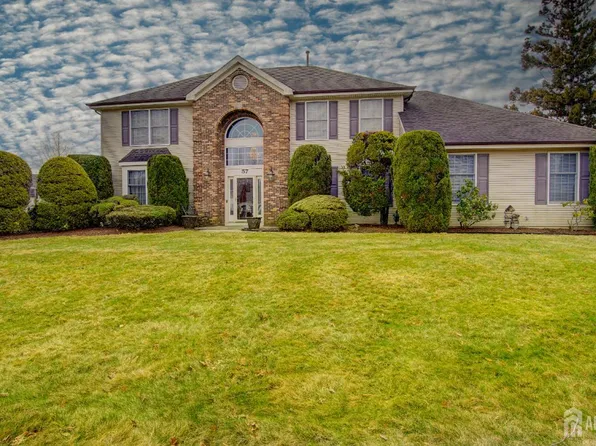 57 Polo Club Dr, Freehold, NJ 07728
