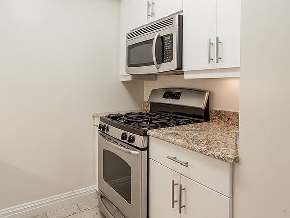 5th image of 54 W 14th St #11L