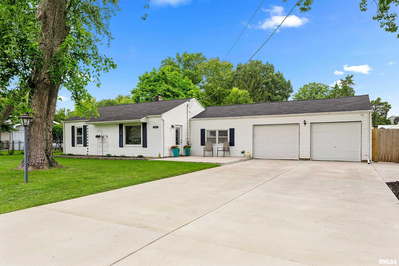 1507 E Melaik Ct photo 1