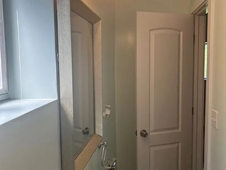 721 Chislett St — Photo 14