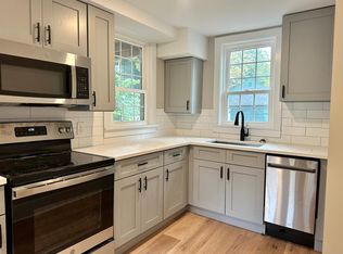 85 Austin St #1, Portsmouth, NH 03801