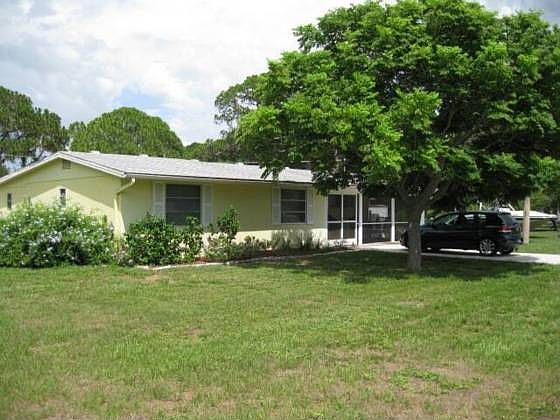 1st image of 2051 Alamander Ave