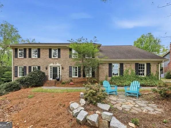 1782 Corners Ct, Atlanta, GA 30338