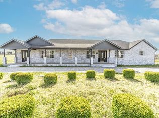 974 N Main St, Centerton, AR 72719