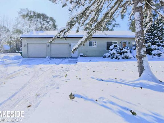 2nd image of 8470 Devon Dr