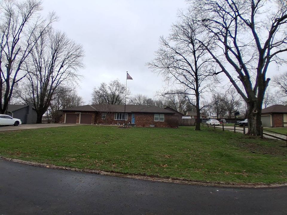 1st image of 33940 W 84th Ter