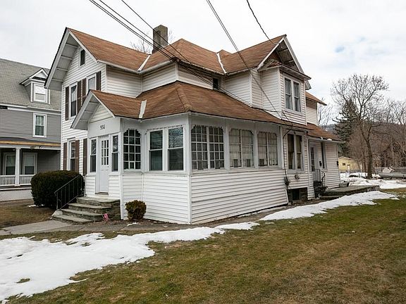 5th image of 956 Lake St