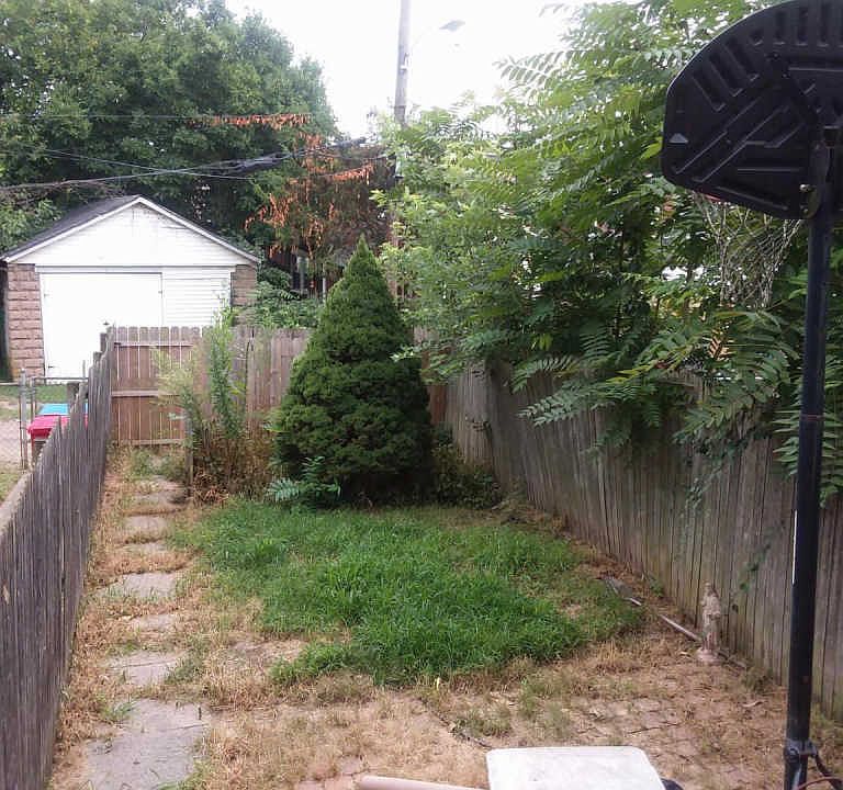 2nd image of 130 Stanbridge St