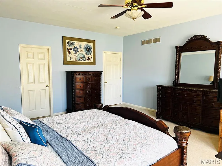 426 Remington Place Dr — Photo 17