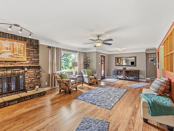 4th image of 3081 Werkridge Dr