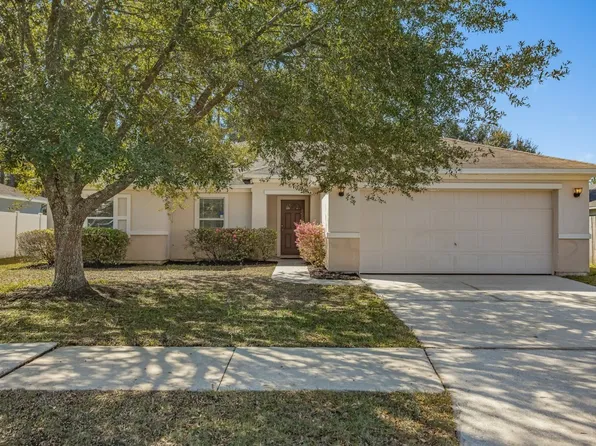 11690 Brian Lakes Dr, Jacksonville, FL 32221