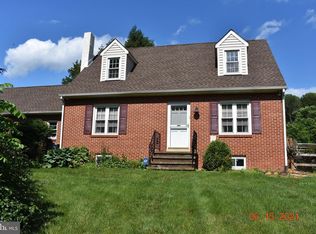 1065 Manatawny Rd, Boyertown, PA 19512