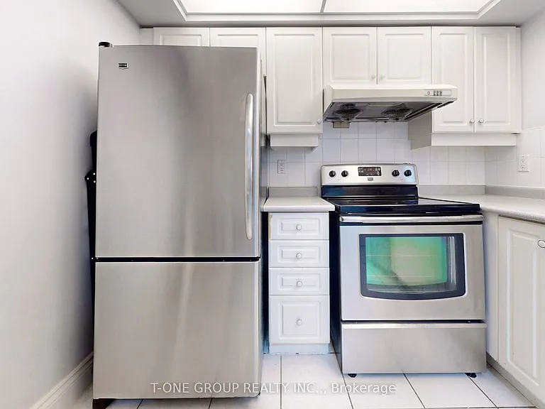 5418 Yonge St #511 — Photo 10