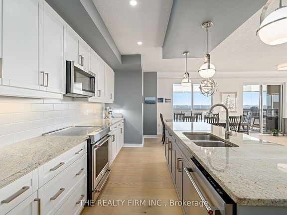 5th image of 330 Ridout St N #1708