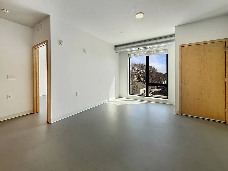 3301 Nicollet — Photo 19