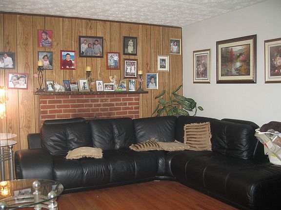 Living room with fireplace