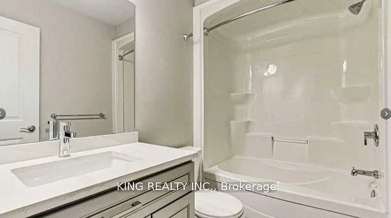 811 Sarnia Rd #60 — Photo 29