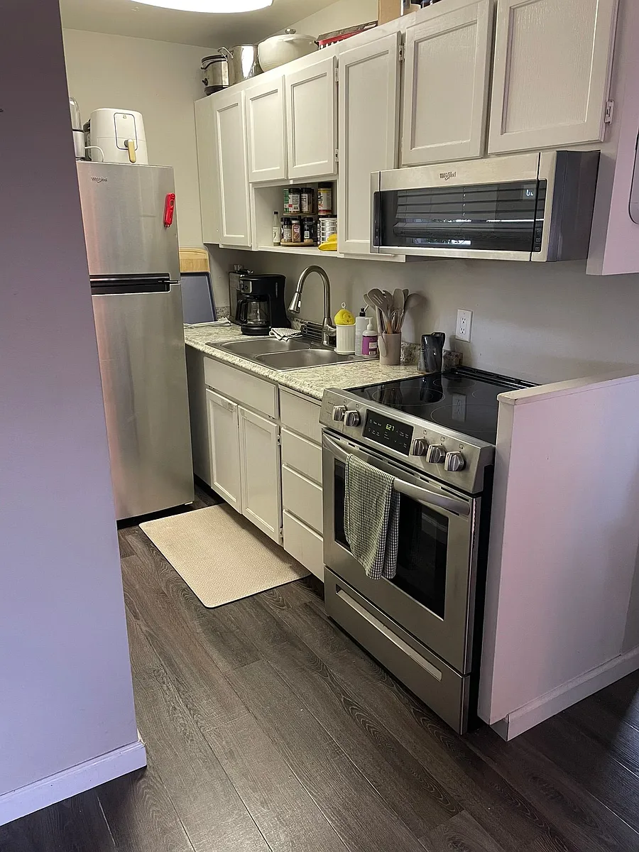 Kitchen - 316 S Granite Ave #2