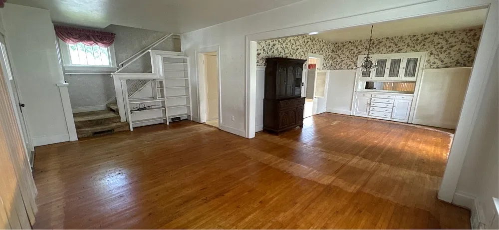 3 bed, 1200 sqft, $1,500 — Photo 3
