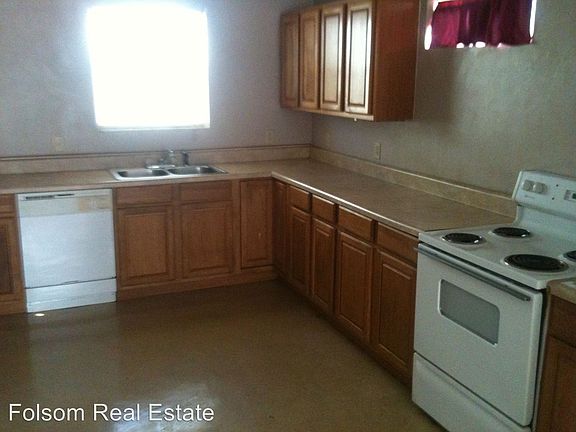 3rd image of 1522 Cleveland St #2