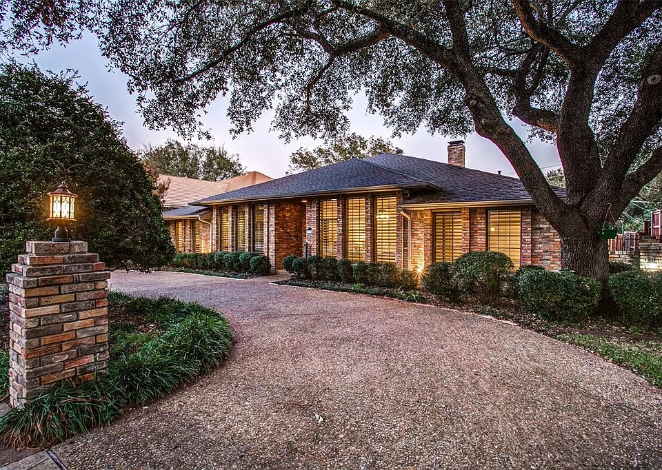 1st image of 8714 Autumn Oaks Dr