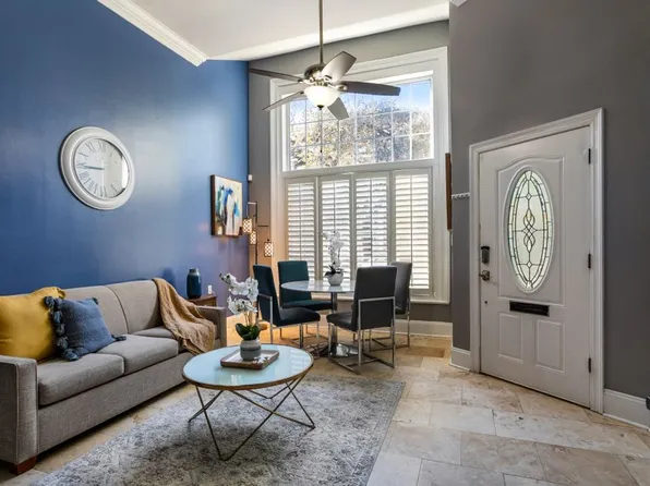 1208 Carondelet St #Id1267151p, New Orleans, LA 70130