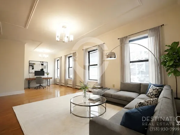 488 Smith Street image 1 of 15