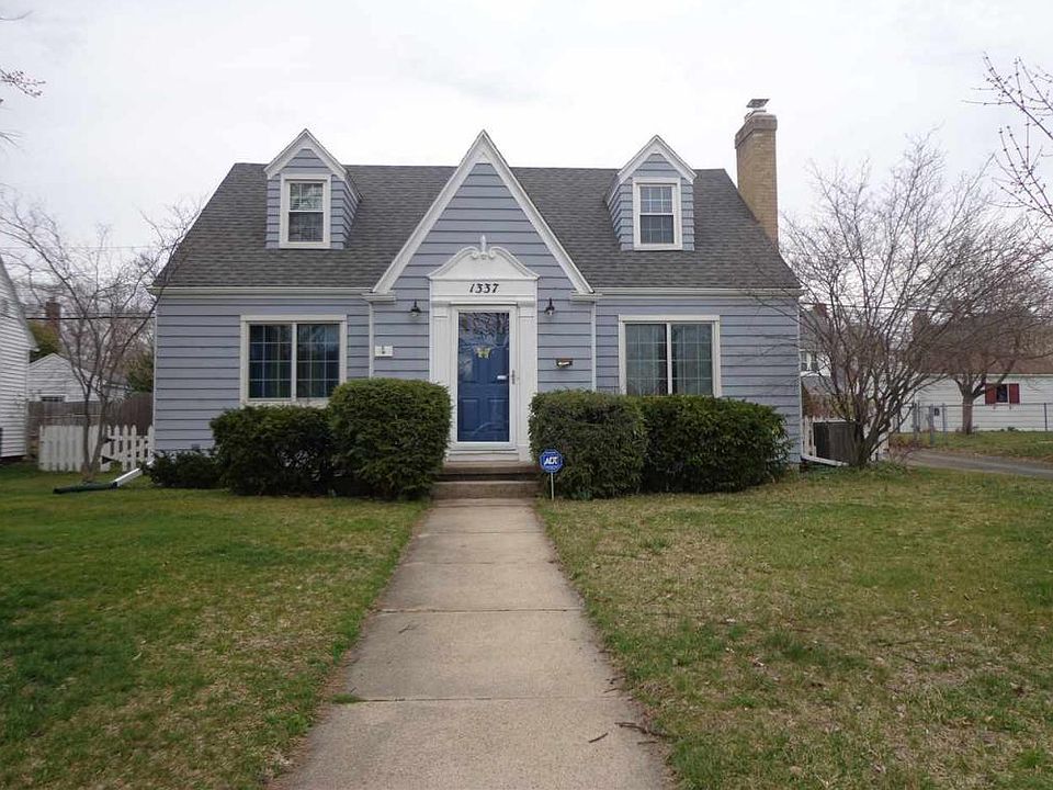 1st image of 1337 Belmont Ave