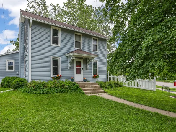 470 N Dubuque St, North Liberty, IA 52317
