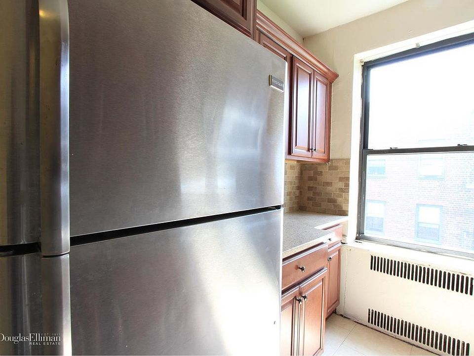 1st image of 10824 71st Ave APT 6B