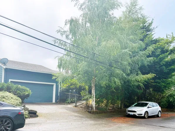 3601 NE 145th St, Seattle, WA 98155