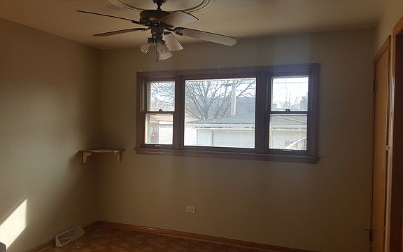 4th image of 14321 Campbell Ave