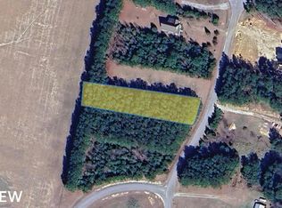 661 Log Cabin Rd, Grantsboro, NC 28510