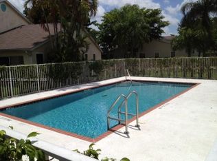 5827 NW 57th Ave #5827, Fort Lauderdale, FL 33319