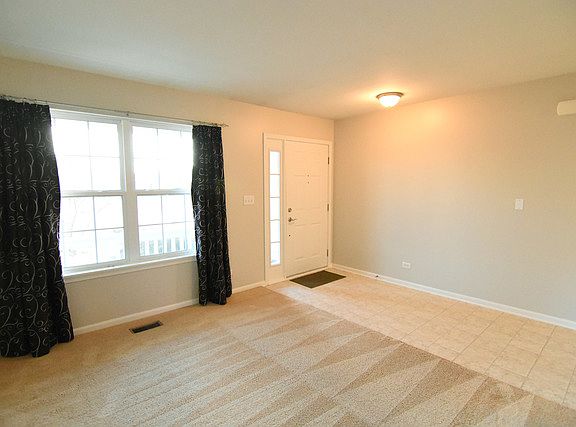 3rd image of 496 Richard Brown Blvd