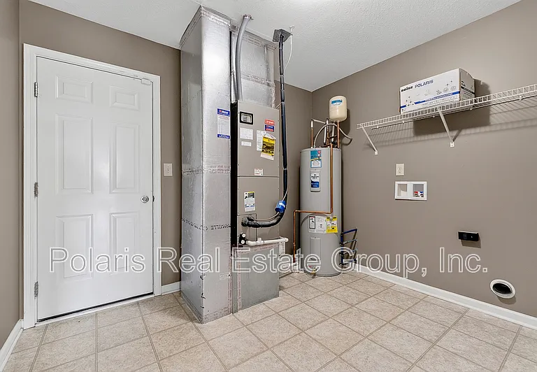 872 Cherry Tree Ln — Photo 23