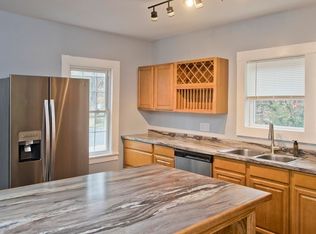 3018 Pleasant St, Palmer, MA 01069