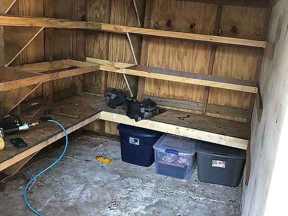 4th image of 3378 Kyzer St