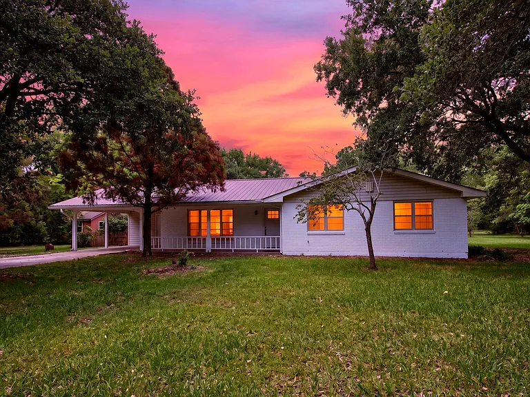 14320 Mallett Rd — Photo 6