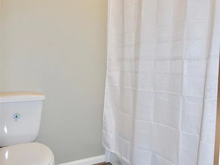 126 Rain Lily St — Photo 9