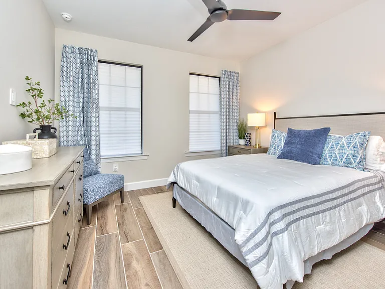 9760 Willet Ct — Photo 16