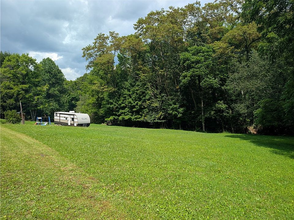 1st image of 198 N Oliver Rd