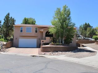 4106 N Dustin Ave, Farmington, NM 87401