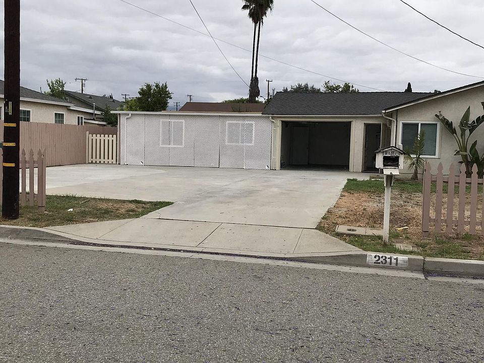 1st image of 2311 W Willow Ln
