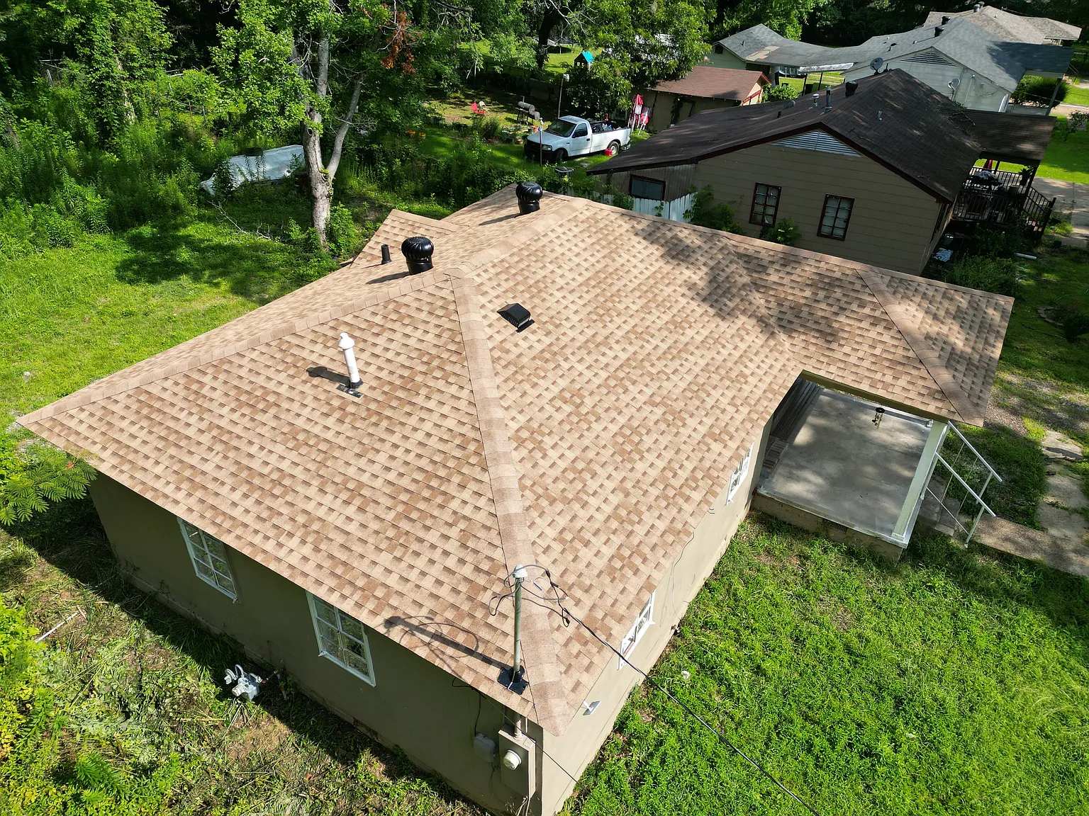 3 bed, 876 sqft, $695 — Photo 4