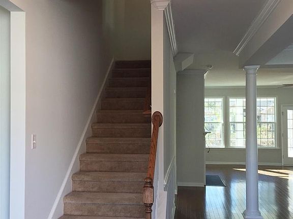 3rd image of 623 SE Coniston Drive SE