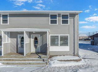 2008 4th St NW, Minot, ND 58703